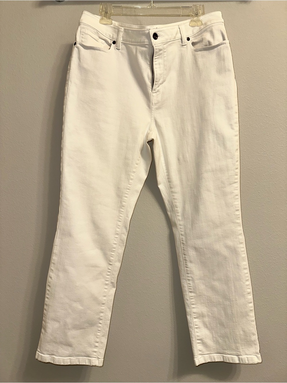 L.L. Bean White Women’s Straight-Leg Jeans size 16